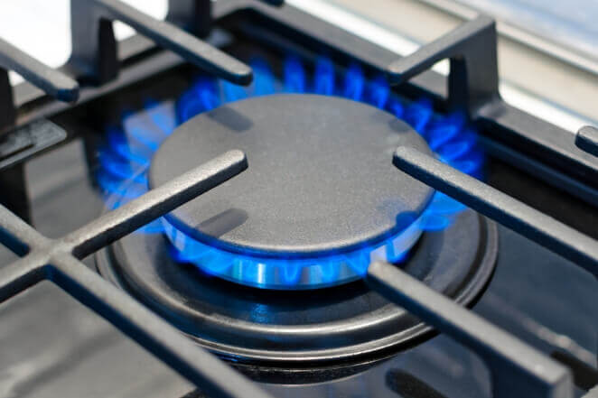 why is gas stove cooking different